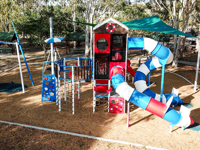 Les Lee Park, Tin Can Bay, QLD